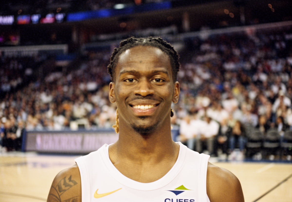 BANDAO SPORTS - 半岛体育 - 深度解析 NBA 合同中的「完全相互选项」：保障性与战略弹性的平衡术